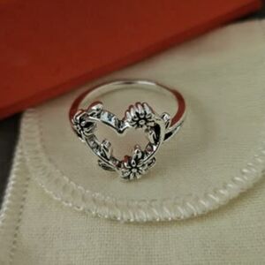 James Avery Silver Heart Ring with Floral Design Size 9